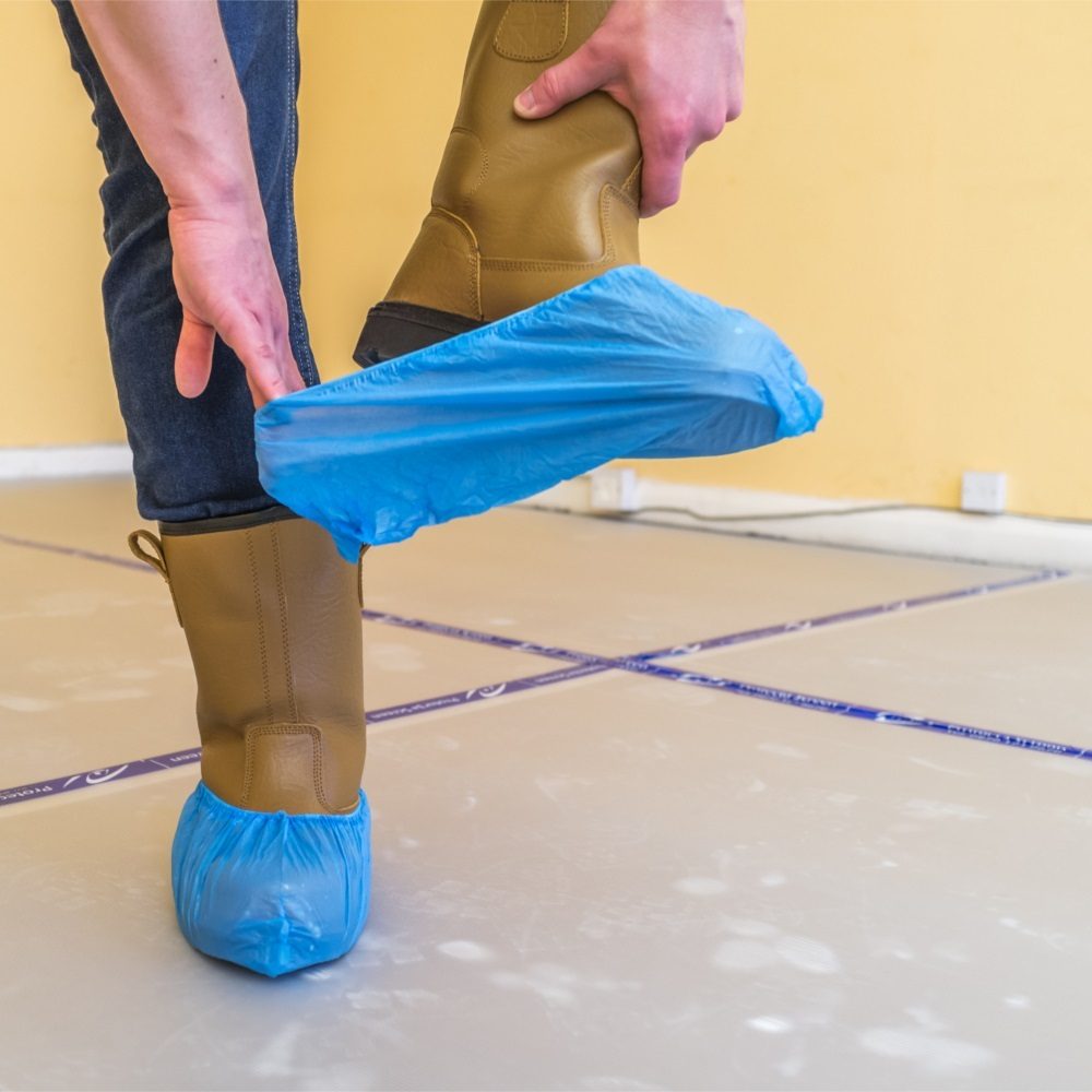 Overshoes Box of 50 Pairs – Protecta Screen